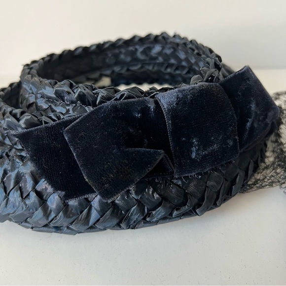 Vintage Retro Toni Leslie Braided Black Ladies Hat with Bow and Face Netting - Picture 8 of 12